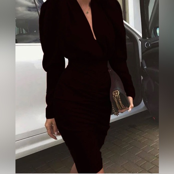Fashion Goddess Dresses & Skirts - Black Long Sleeve Bodycon Dress NWOT Fashion Goddess BOUTIQUE Large $44